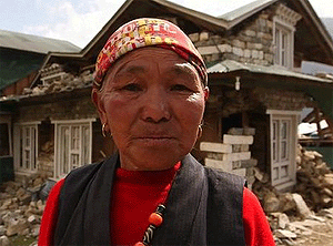 Nepalese woman after quake